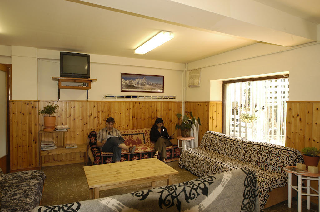 Hostel Xalet-Refugi U.E.C. La Molina  Zewnętrze zdjęcie